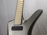 Guitare électrique type explorer - Photo #4