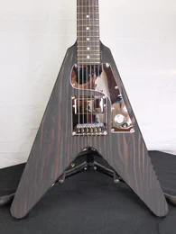 V inspiration télécaster, bois 'upcyclés' - Photo #1