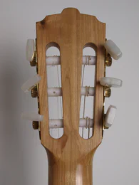Guitare classique 47 : merisier et cèdre - Photo #7