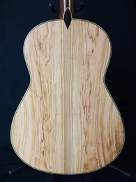 Guitare classique 50 : olivier et cèdre - Photo #5