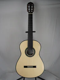 Classical guitar 51 : ebony and spruce - Photo #2