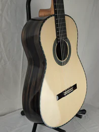 Classical guitar 51 : ebony and spruce - Photo #6