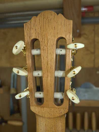 Guitare classique 58 : olivier et épicéa - Photo #9