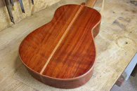 Guitare classique 60 : padouk et cèdre - Photo #5