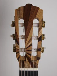 Guitare classique 47 : merisier et cèdre - Photo #3