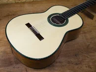 Guitare classique 59 : noyer et épicéa - Photo #4