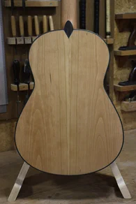 Guitare Classique n° 62 : merisier et épicéa - Photo #0