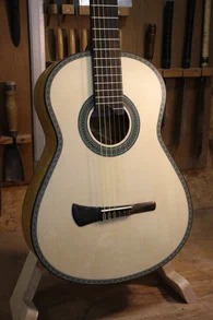 Guitare Classique n° 66 : citronnier et épicéa - Photo #1